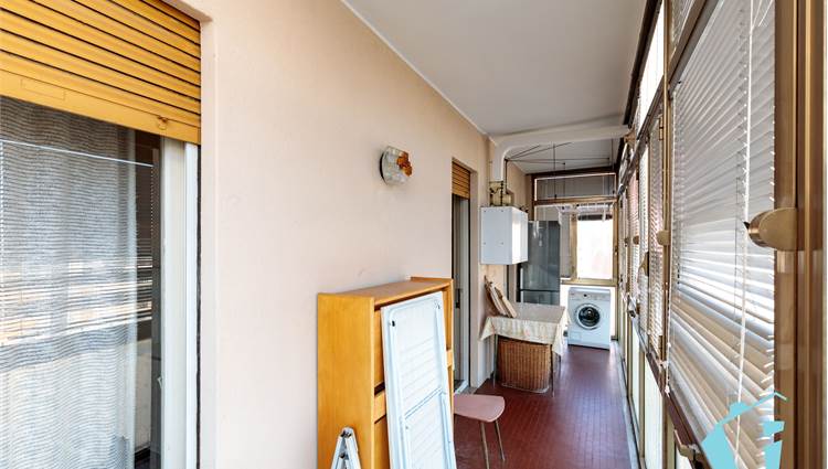 VERANDA