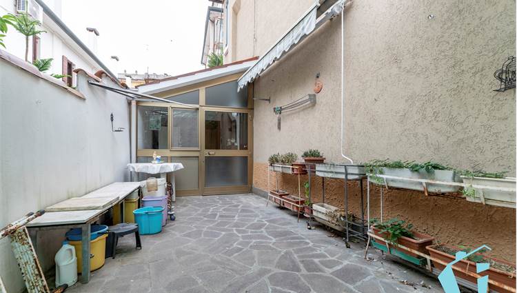SCOPERTO PRIVATO