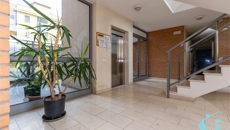 VANO SCALE CONDOMINIALE